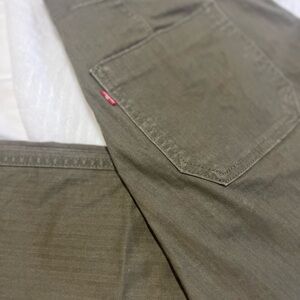 Levi olive green paints